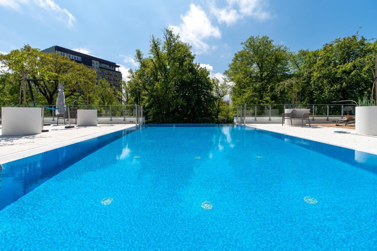 Apartament Lux Tukan A315 Nadmorskie Tarasy - Holiday City Kolobrzeg Exterior photo