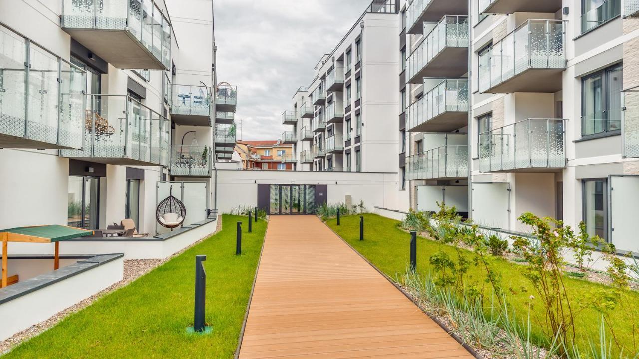 Apartament Lux Tukan A315 Nadmorskie Tarasy - Holiday City Kolobrzeg Exterior photo